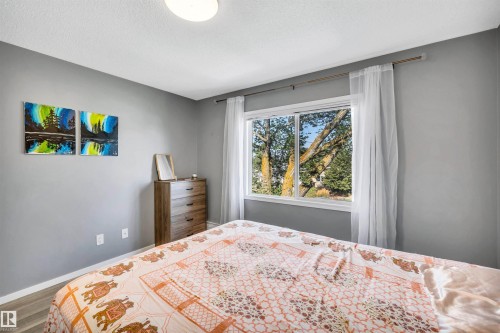 303 11445 41 Avenue, Edmonton, AB - Indoor Photo Showing Bedroom