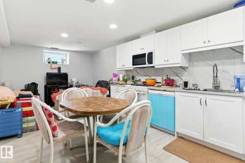 10505 154 Street, Edmonton, AB - Indoor