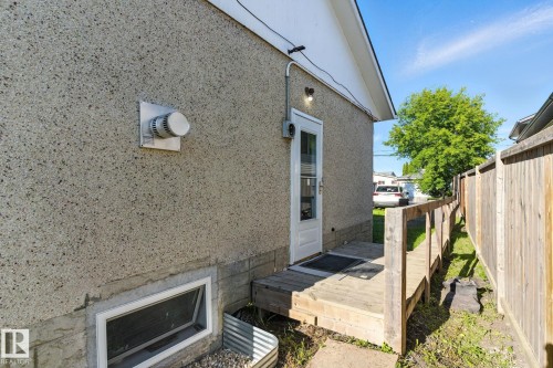 10505 154 Street, Edmonton, AB - Outdoor