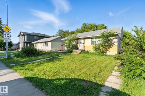 10505 154 Street, Edmonton, AB - Outdoor