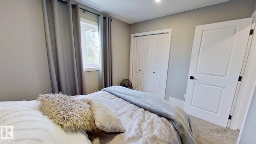 8809 148 Street, Edmonton, AB - Indoor Photo Showing Bedroom