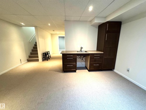 14418 98 Street, Edmonton, AB - Indoor