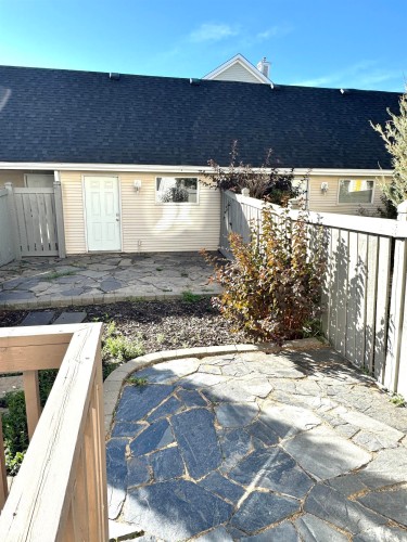 14418 98 Street, Edmonton, AB - Outdoor