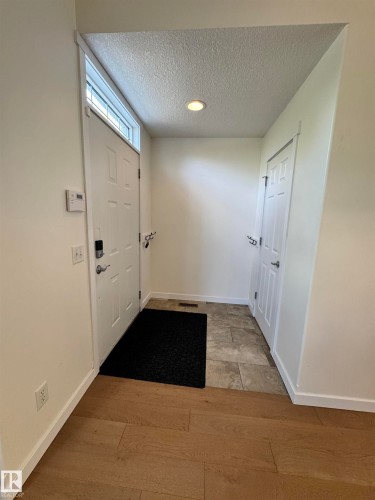 14418 98 Street, Edmonton, AB - Indoor Photo Showing Other Room