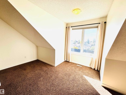 14418 98 Street, Edmonton, AB - Indoor Photo Showing Other Room