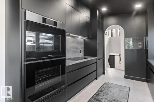 10804 65 Street, Edmonton, AB - Indoor