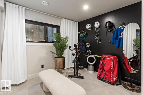 10804 65 Street, Edmonton, AB - Indoor