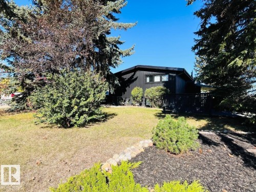 10804 65 Street, Edmonton, AB - Outdoor