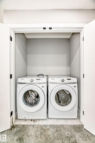 6819 171 Avenue, Edmonton, AB - Indoor Photo Showing Laundry Room
