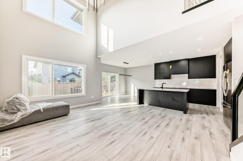 6819 171 Avenue, Edmonton, AB - Indoor