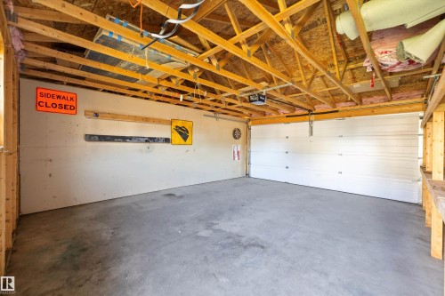 1104 161 Street, Edmonton, AB - Indoor Photo Showing Garage