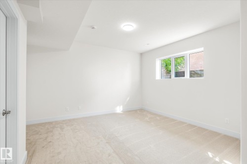 9306 91 Street, Edmonton, AB - Indoor Photo Showing Other Room