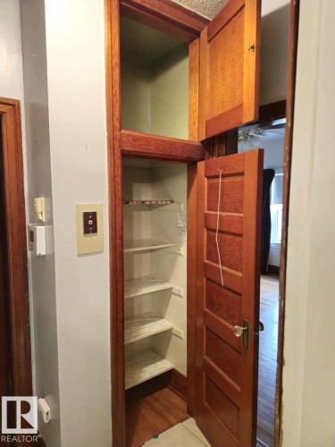 4924 53 Street, Innisfree, AB - Indoor Photo Showing Other Room