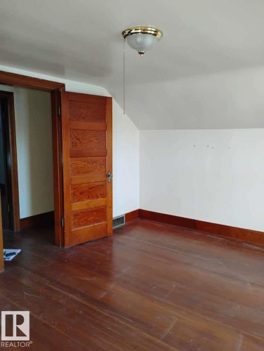 4924 53 Street, Innisfree, AB - Indoor Photo Showing Other Room