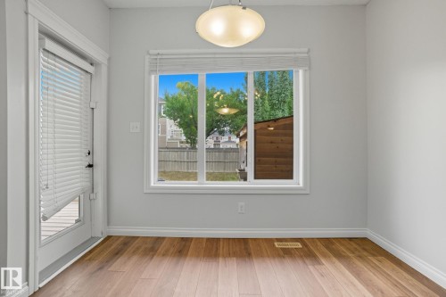2209 Austin Way, Edmonton, AB - Indoor Photo Showing Other Room