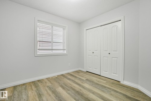 2209 Austin Way, Edmonton, AB - Indoor Photo Showing Other Room