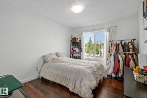 33 13215 153 Avenue, Edmonton, AB - Indoor Photo Showing Bedroom