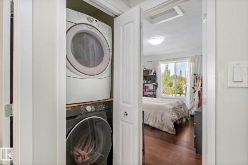 33 13215 153 Avenue, Edmonton, AB - Indoor Photo Showing Laundry Room