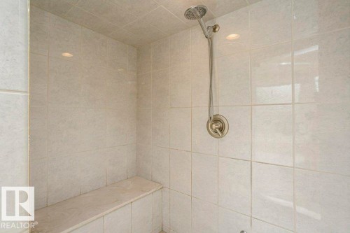 9119 117 Street, Edmonton, AB - Indoor Photo Showing Bathroom