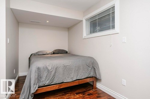 9119 117 Street, Edmonton, AB - Indoor Photo Showing Bedroom