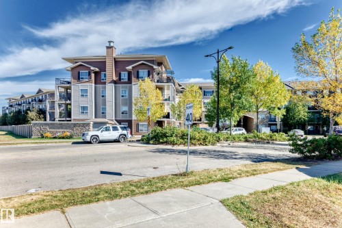 344 1520 Hammond Gate Gate, Edmonton, AB - Outdoor