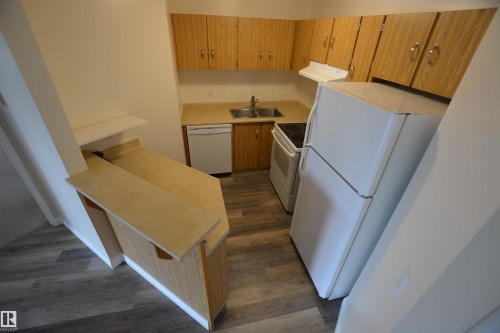 304 10511 19 Avenue, Edmonton, AB - Indoor