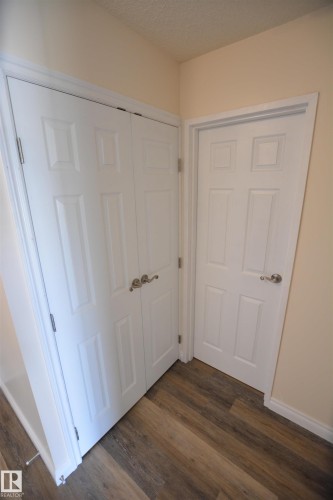 304 10511 19 Avenue, Edmonton, AB - Indoor Photo Showing Other Room