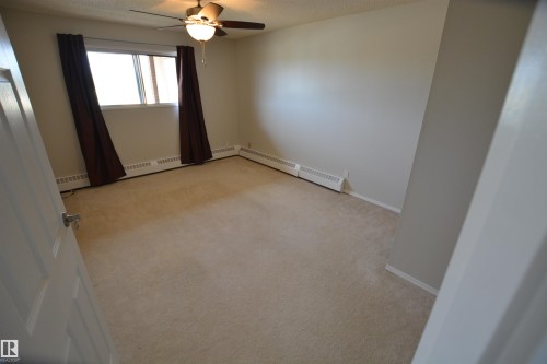304 10511 19 Avenue, Edmonton, AB - Indoor Photo Showing Other Room