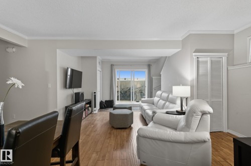 35C 79 Bellerose Drive, St. Albert, AB - Indoor Photo Showing Living Room