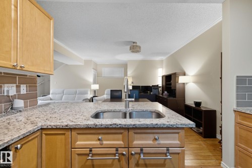 35C 79 Bellerose Drive, St. Albert, AB - Indoor Photo Showing Kitchen With Double Sink