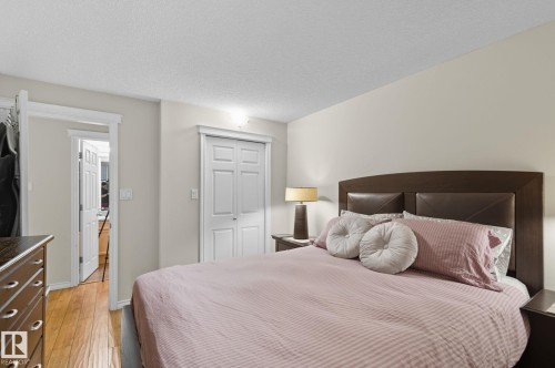 35C 79 Bellerose Drive, St. Albert, AB - Indoor Photo Showing Bedroom
