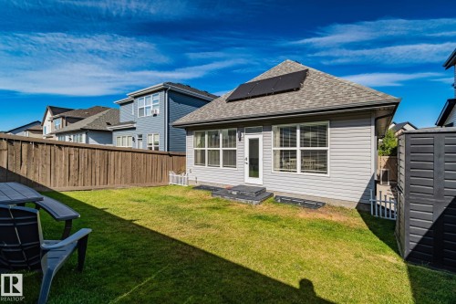 1093 Secord Promenade, Edmonton, AB - Outdoor