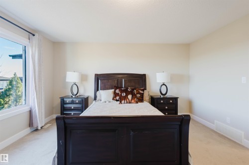 2122 Ware Road, Edmonton, AB - Indoor Photo Showing Bedroom