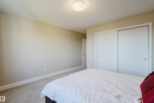 2122 Ware Road, Edmonton, AB - Indoor Photo Showing Bedroom