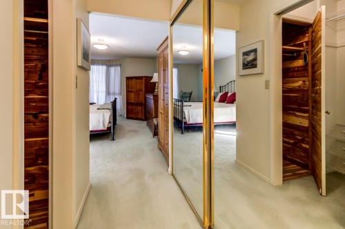 1403 11503 100 Avenue, Edmonton, AB - Indoor Photo Showing Other Room