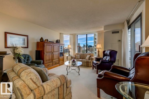 1403 11503 100 Avenue, Edmonton, AB - Indoor Photo Showing Living Room