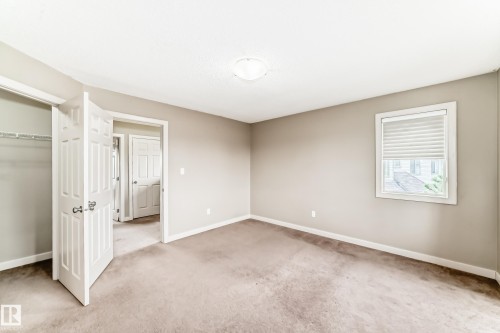 3834 Allan Drive, Edmonton, AB - Indoor Photo Showing Other Room