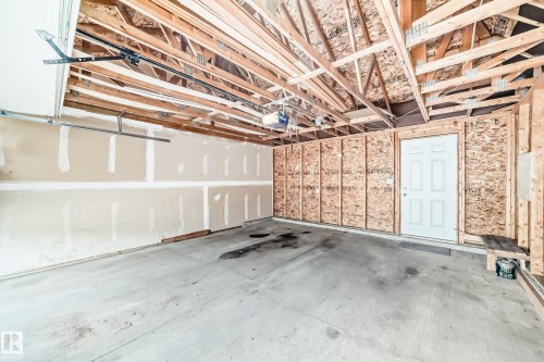 3834 Allan Drive, Edmonton, AB - Indoor Photo Showing Garage
