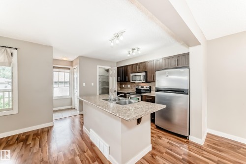 3834 Allan Drive, Edmonton, AB - Indoor Photo Showing Kitchen With Double Sink