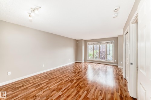 3834 Allan Drive, Edmonton, AB - Indoor Photo Showing Other Room