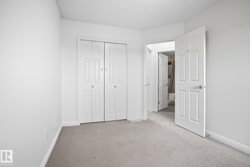 548 Adams Way, Edmonton, AB - Indoor