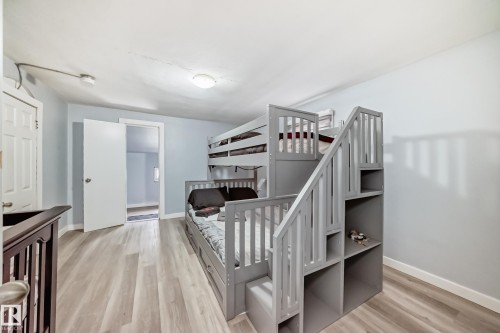 11951 77 Street Nw, Edmonton, AB - Indoor Photo Showing Bedroom