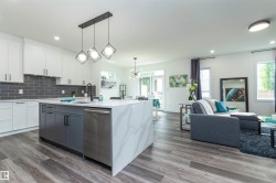 17 Sunbury Place  Sherwood Park, AB T8H 0K3