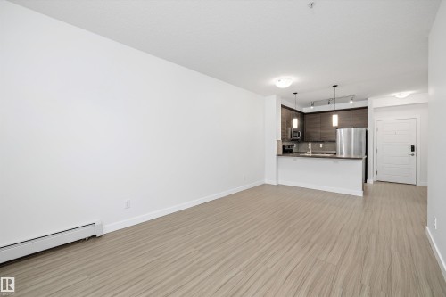 108 2590 Anderson Way, Edmonton, AB - Indoor Photo Showing Kitchen