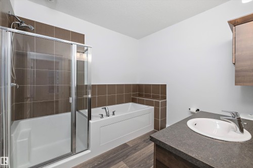 108 2590 Anderson Way, Edmonton, AB - Indoor Photo Showing Bathroom