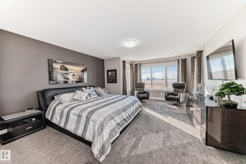Edmonton, AB - Indoor Photo Showing Bedroom
