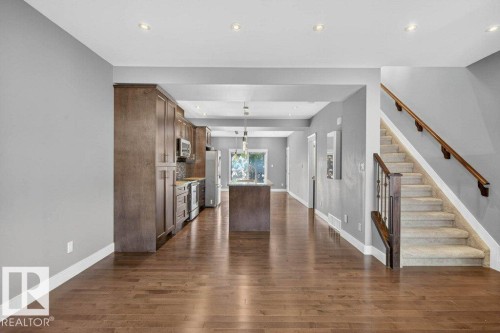 7909 105 Avenue Nw, Edmonton, AB - Indoor Photo Showing Other Room