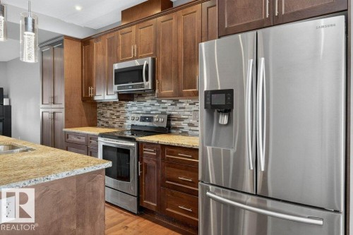 7909 105 Avenue Nw, Edmonton, AB - Indoor Photo Showing Kitchen With Upgraded Kitchen