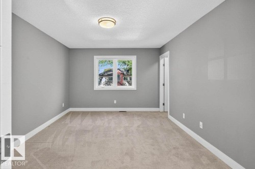 7909 105 Avenue Nw, Edmonton, AB - Indoor Photo Showing Other Room