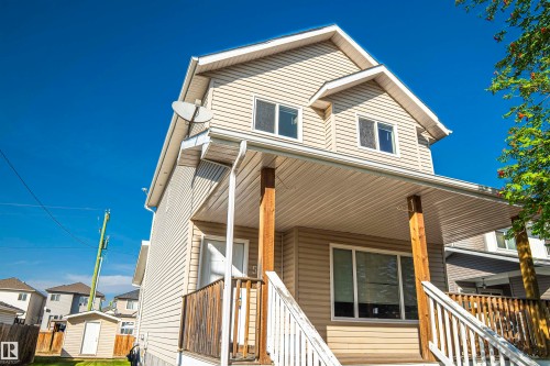 5002 52 Avenue  Calmar, AB T0C 0V0